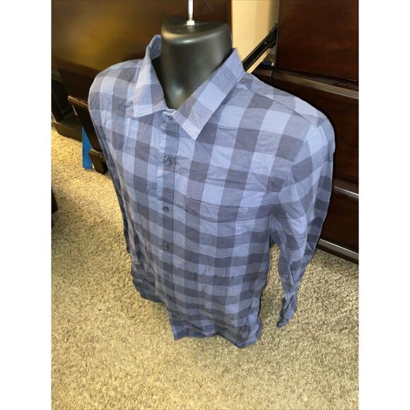 TRAVIS MATHEW Dark Blue Checkered Button Up Size Large Shirt - Picture 2 of 7